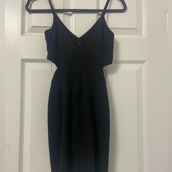Mini black dress - Picture 2 of 2